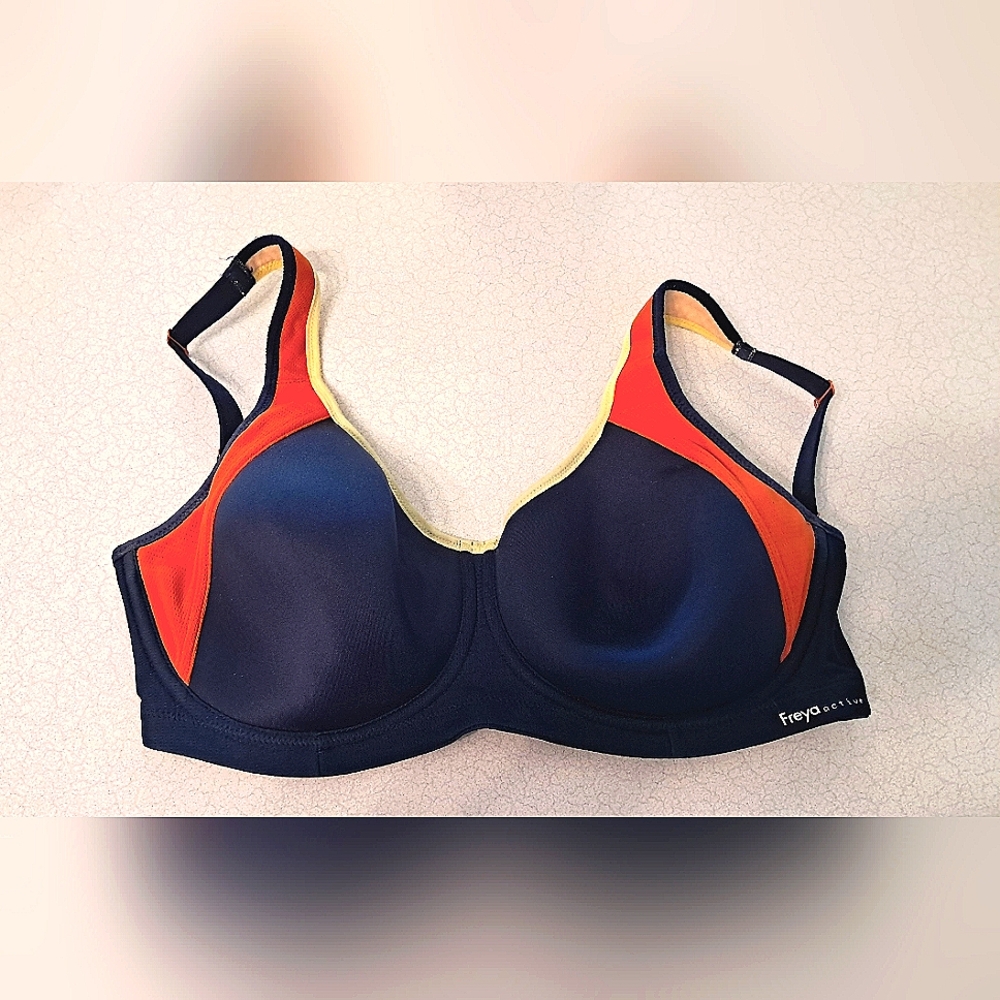 FREYA Active Sonic Size 32F Navy High Impact Full Figure Underwire Bra